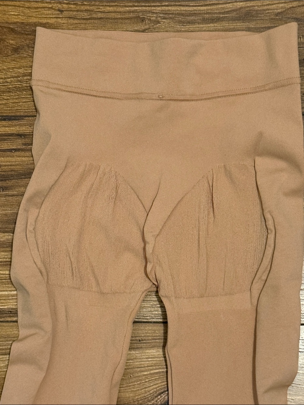 Invisible High-Waisted Capri Shaper - Picture 5 of 6